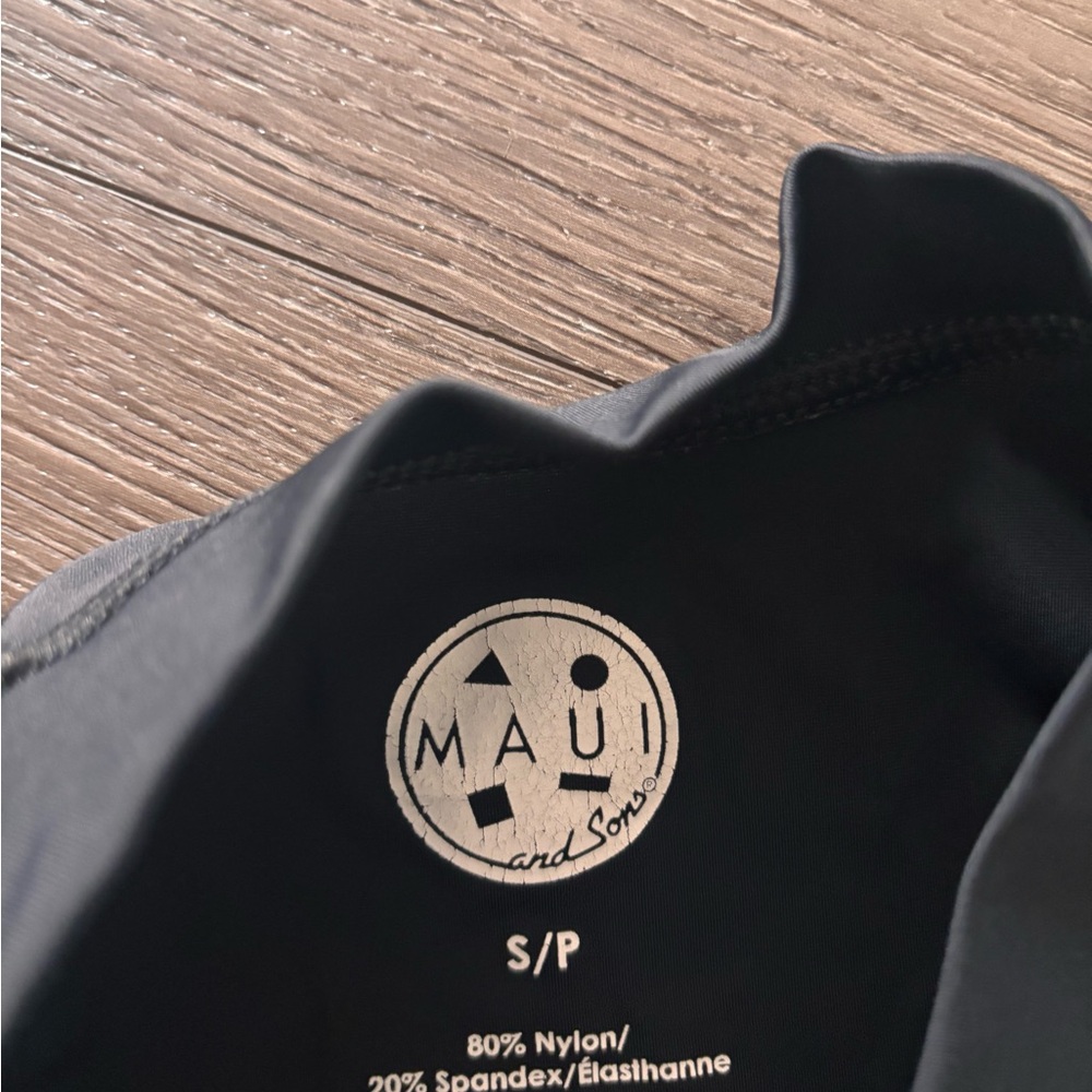 Black Rash guard - Picture 2 of 2